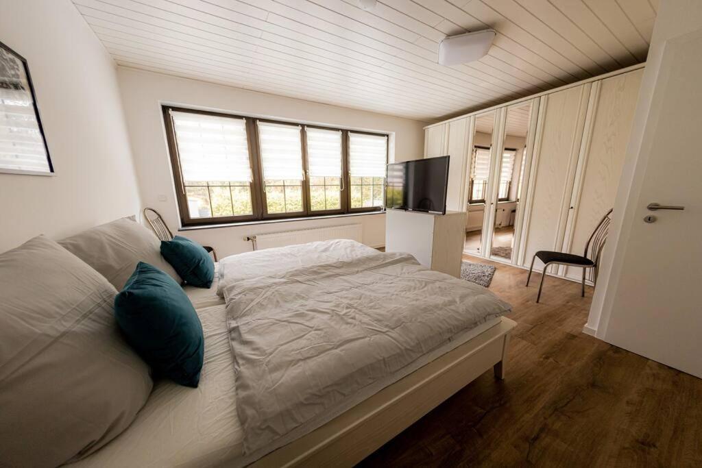 Wohnung Hirschhoehe Im Taunus Neu-Anspach Extérieur photo